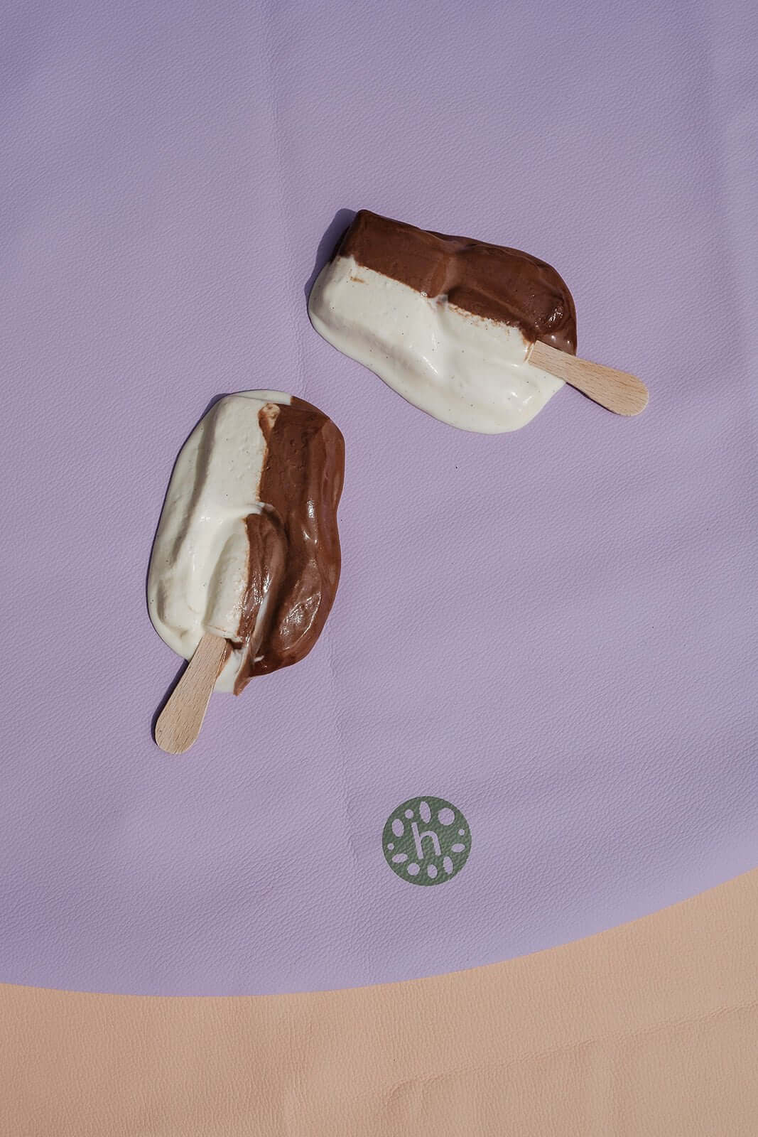 Explore round silicone baby play mat Lilac/Red — 135 cm outdoor waterproof floor mat, OEKO-TEX certified