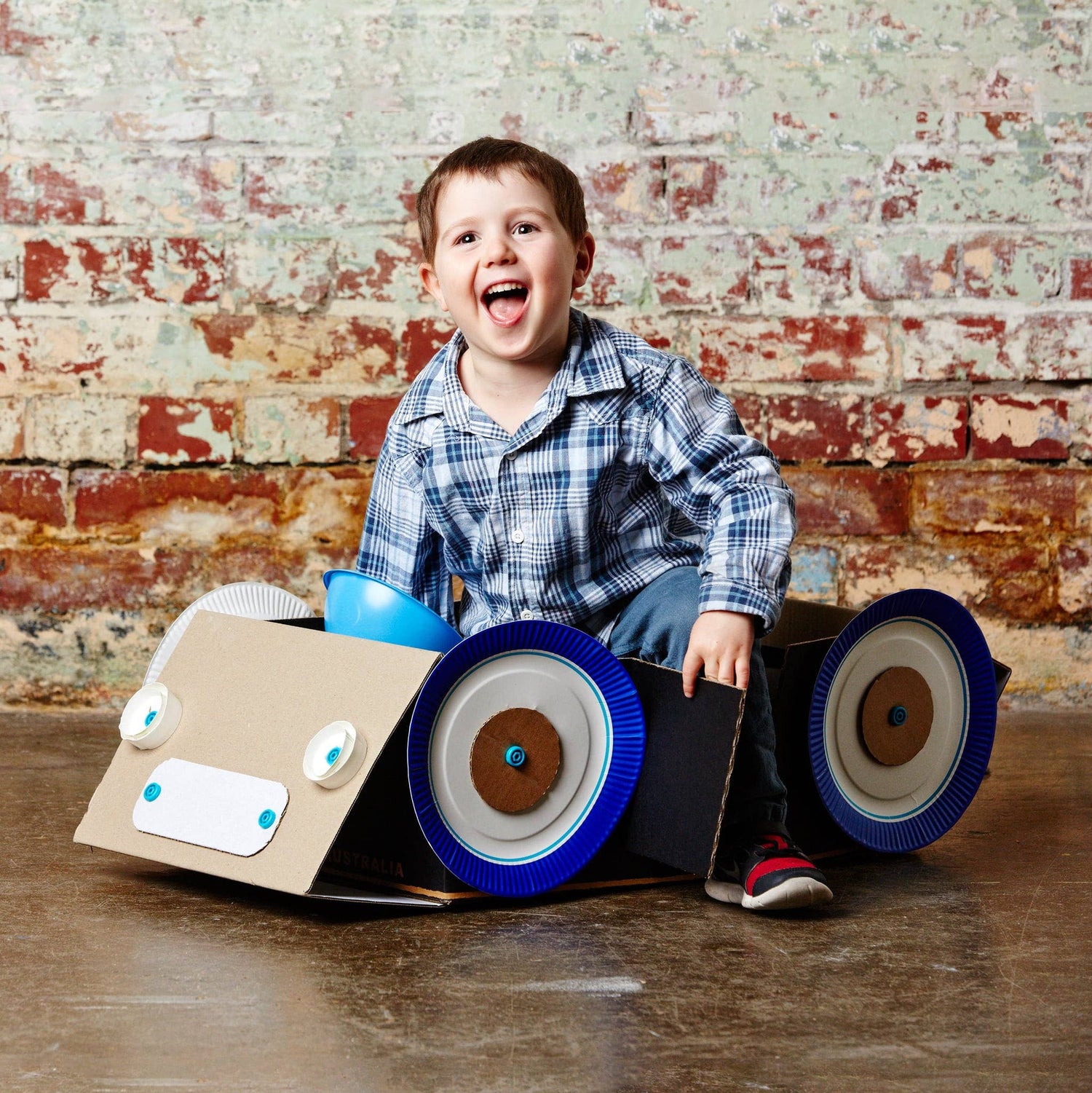 Makedo Cardboard Build Kit, reusable construction tools