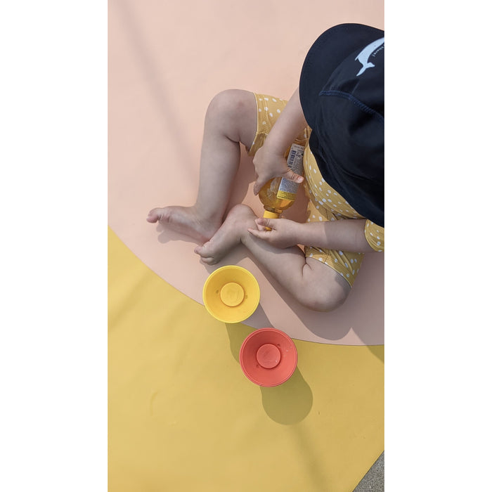 Activity Mat | square, multi-functional, waterproof, vegan (ROAM, M), lilac / red - studio huske - studio huske - studio huske - Play Mats & Gyms - SKU802